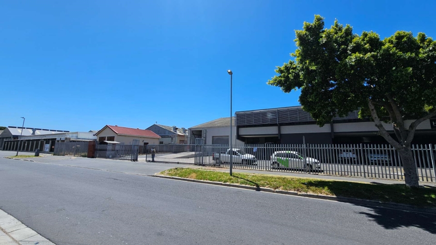 To Let commercial Property for Rent in Epping Industrial Western Cape